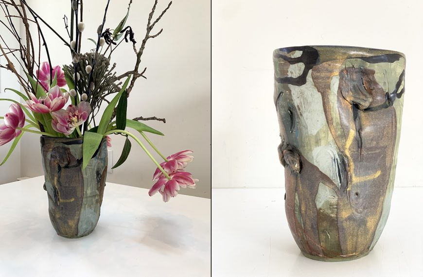Two pictures of a vase with flowers in it.