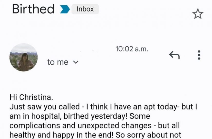 A screenshot of a text message with the words'birthed'.